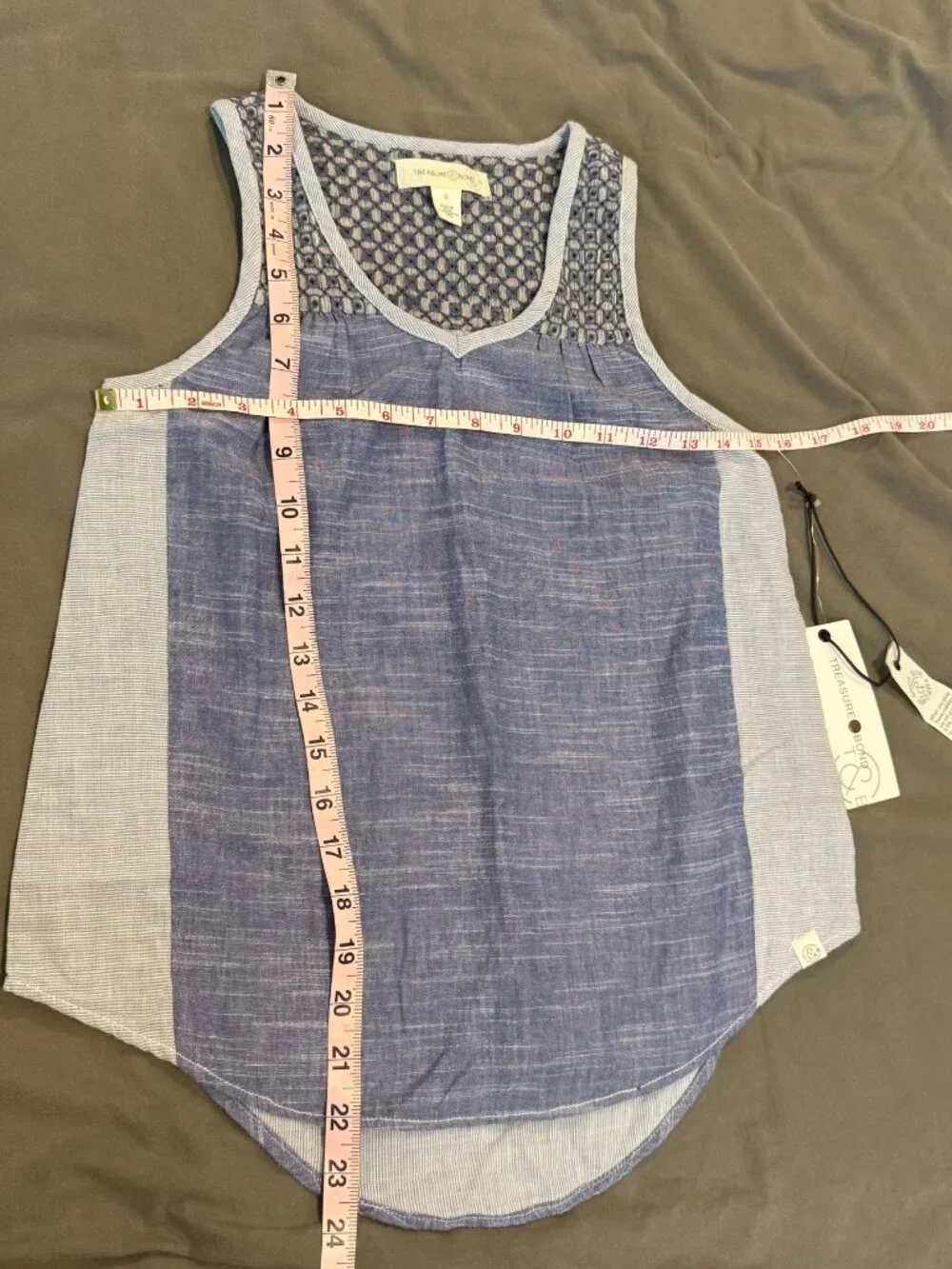NWT Treasure & Bond Blue Chambray Embroidered Eyelet Tank Top Nordstrom Size S - Picture 5 of 7